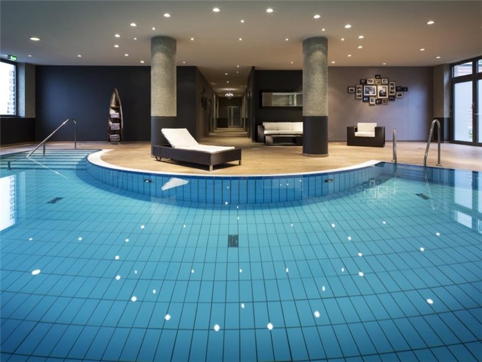 Dringend Reinigung Schwimmbad Jobs Mit Gehaltsangabe